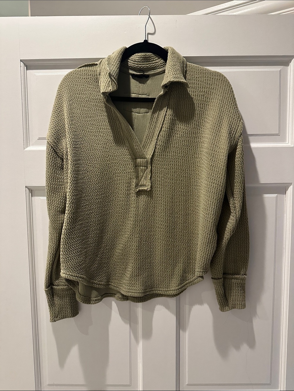 Blu Pepper Olive Green Waffle Knit Pullover Top